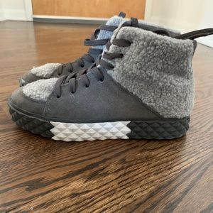 Kendall + Kylie winter boot